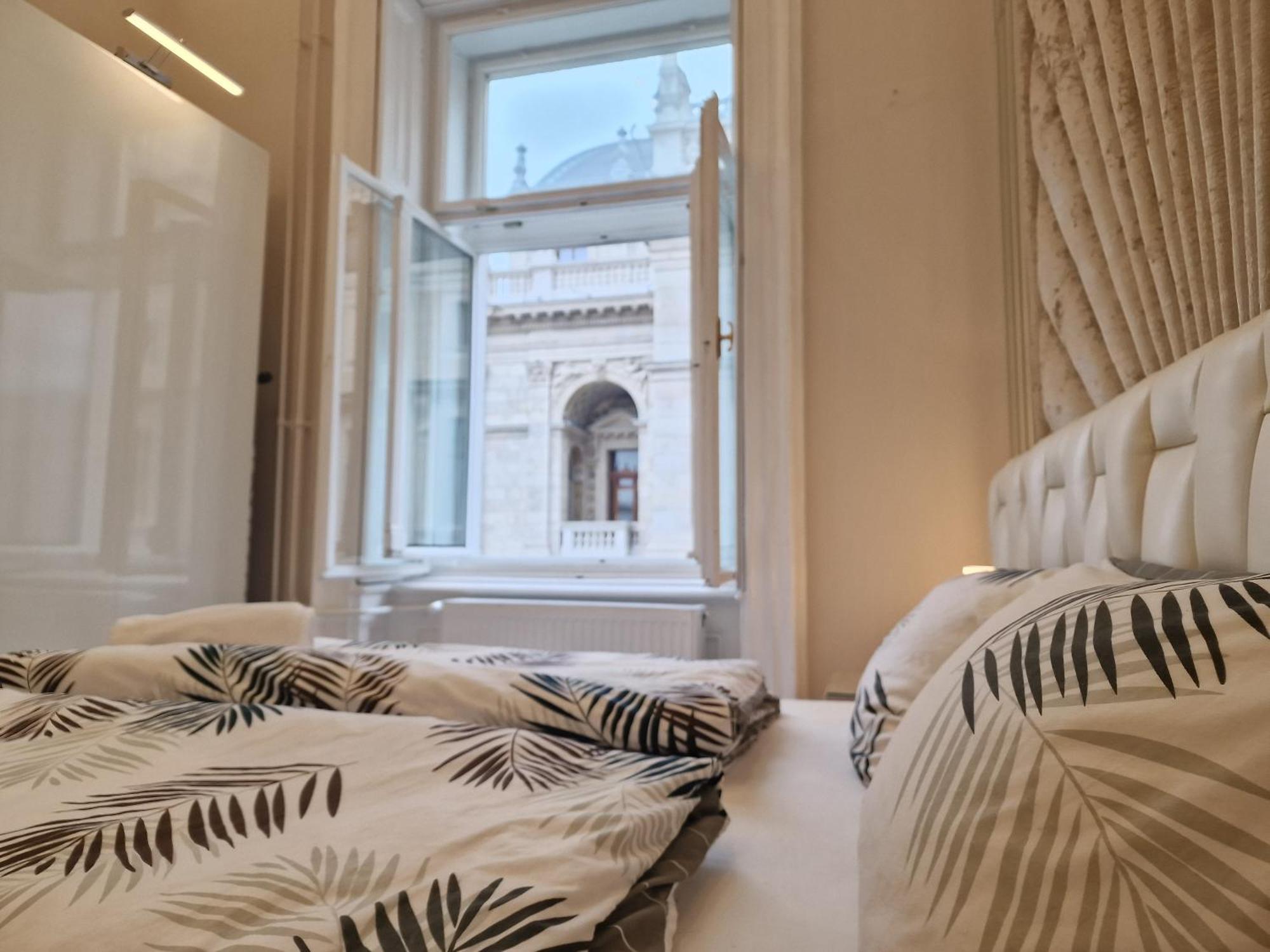 Opera View Residence - Live In Luxury Budapeşte Dış mekan fotoğraf